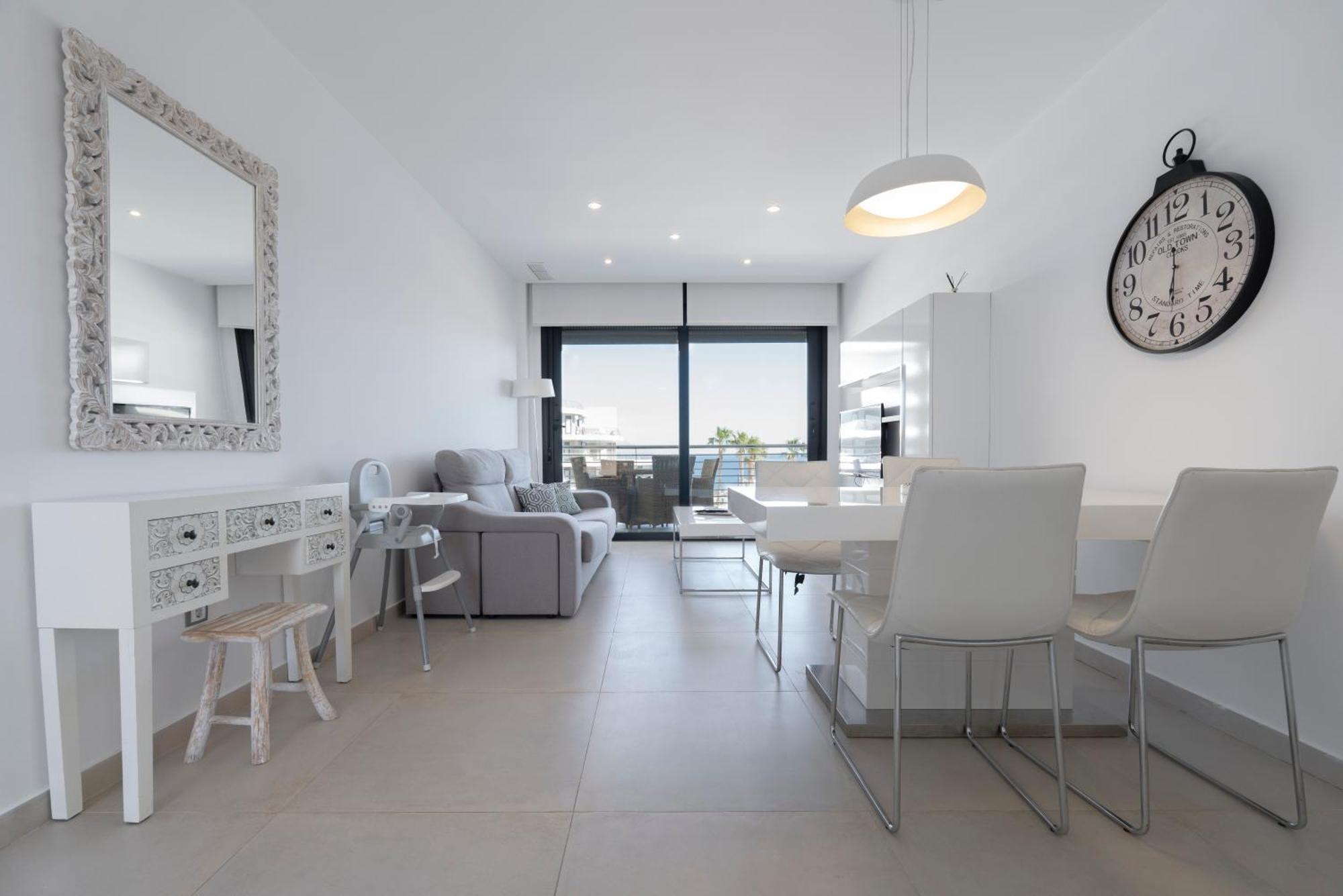 Infinity View - Access To Hot Tubs & Pools Apartment
