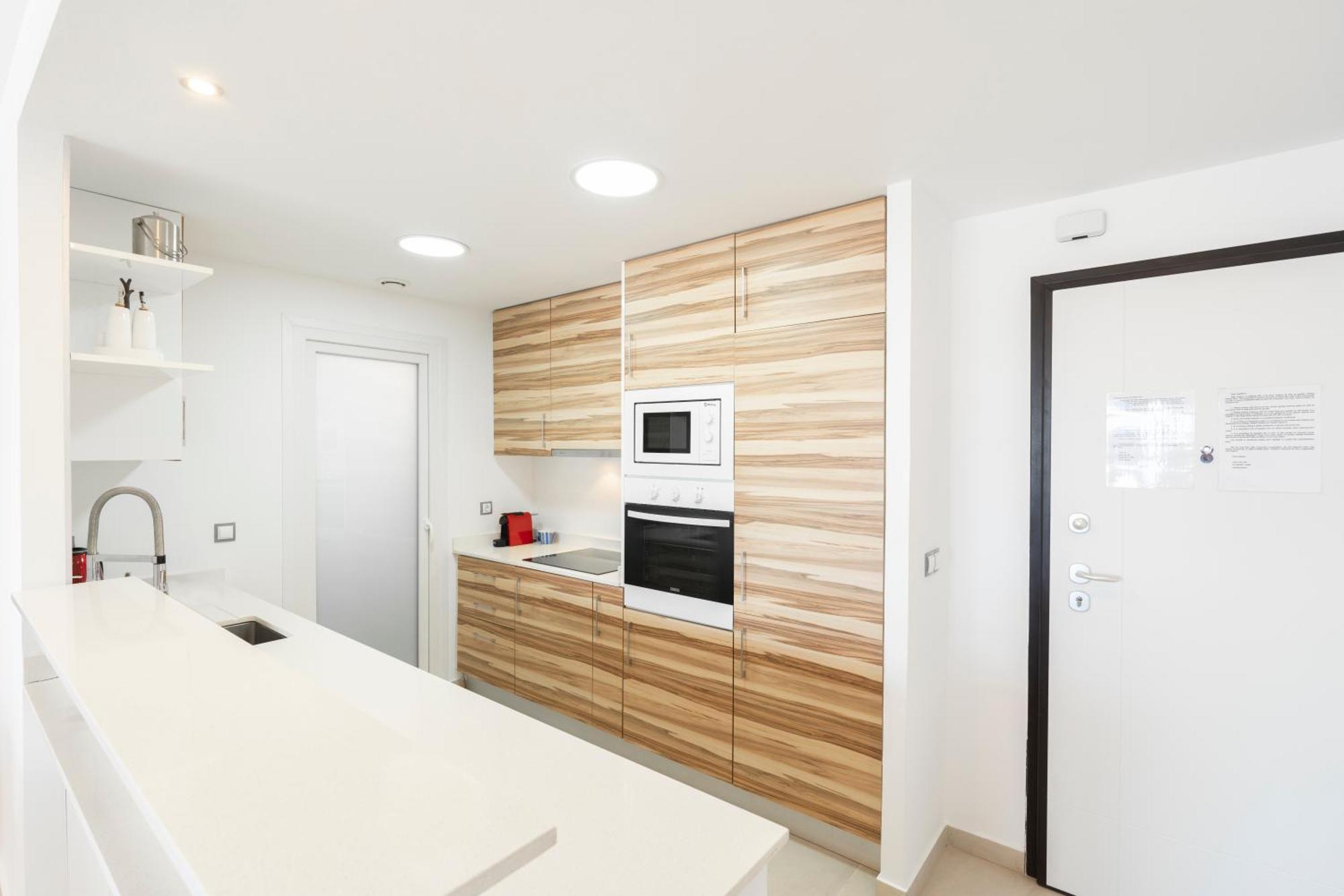 Infinity View - Access To Hot Tubs & Pools Arenales del Sol