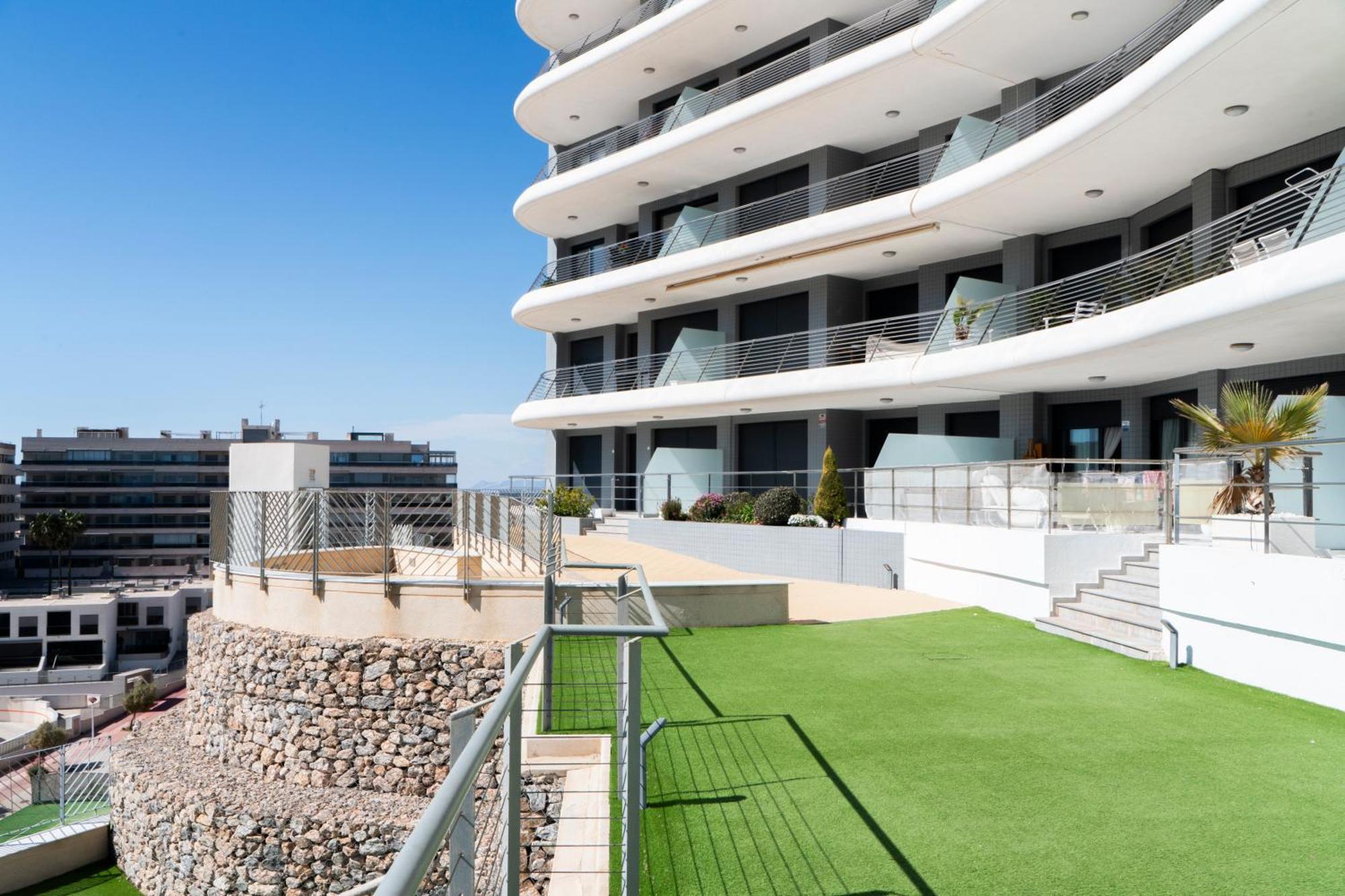 Infinity View - Access To Hot Tubs & Pools Apartment *