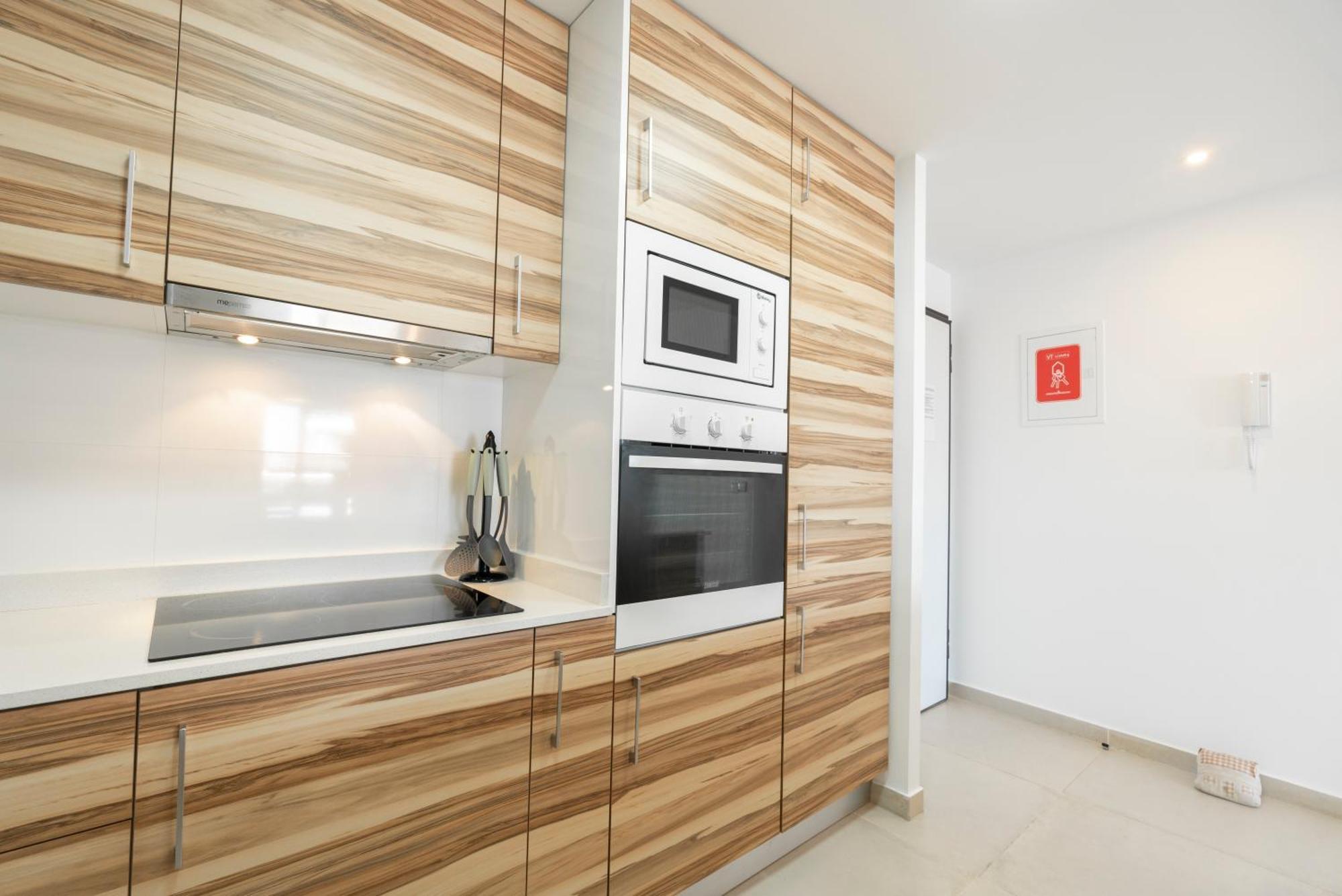 Infinity View - Access To Hot Tubs & Pools Apartment