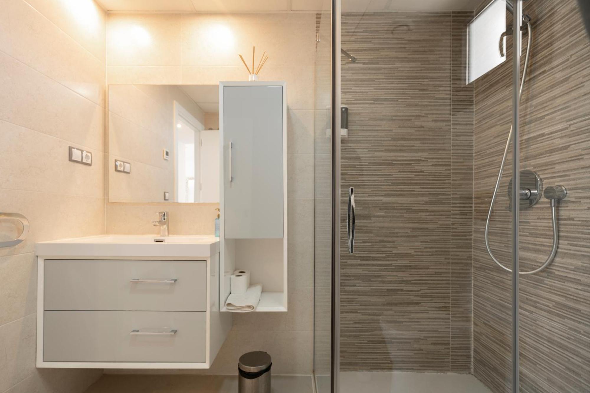 Infinity View - Access To Hot Tubs & Pools Arenales del Sol
